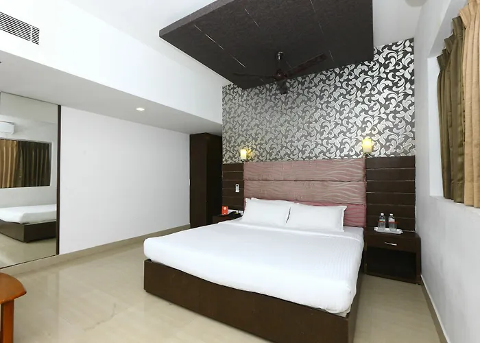 Oyo Flagship 321 T Nagar